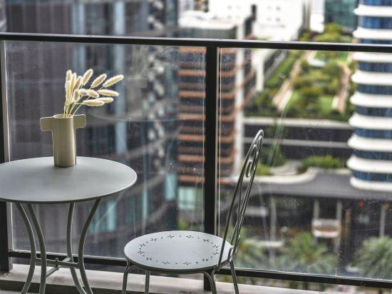 4, Waterview 1Bedroom Plus Study Room at Wentworth Point, Sydney