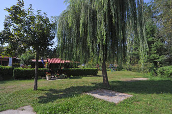 Others 5, Terme Di Monte Valenza, Alessandria