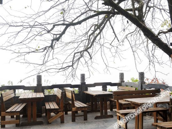 Others 2, Shenlongtang Hotel, Guilin