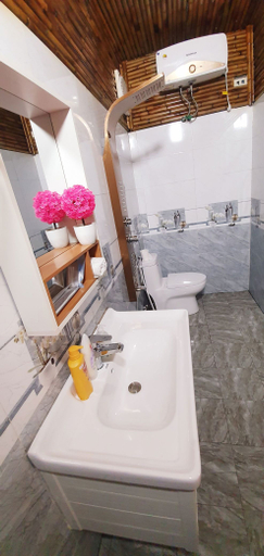 Bathroom 4, An Riverside Ecolodge, Hoa Lư