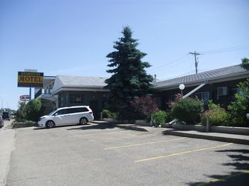 Others 4, Stardust Motel, Division No. 10