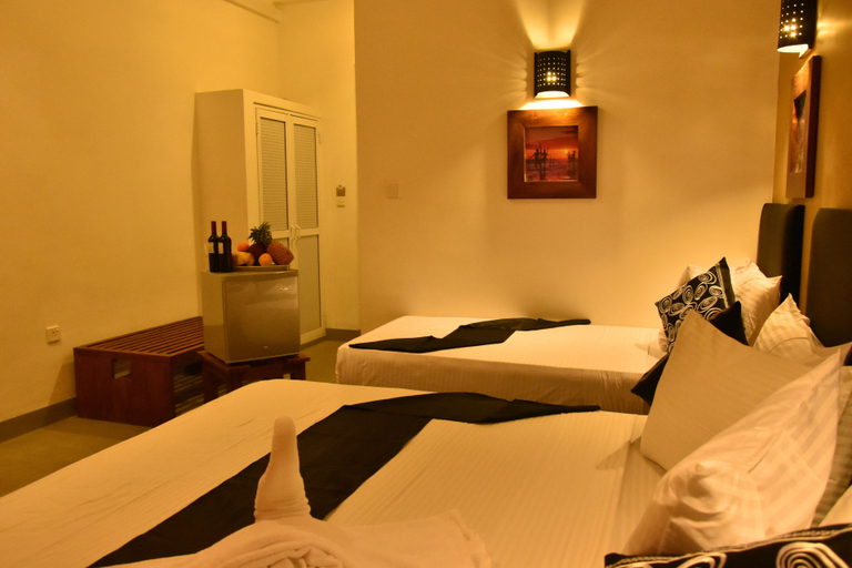 Bedroom 5, Nil Diya Beach Resort, Matara Four Gravets