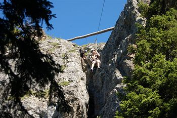 Others 5, Posthotel Roessli, Saanen