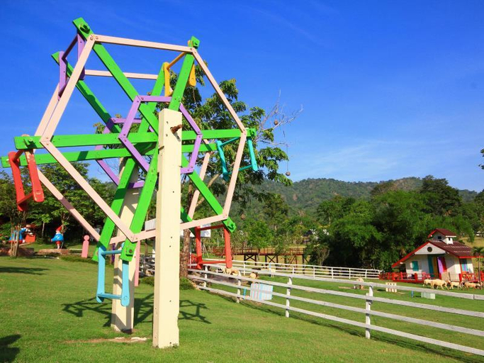 Family & Kids, The Banyan Leaf Resort, Suan Phung