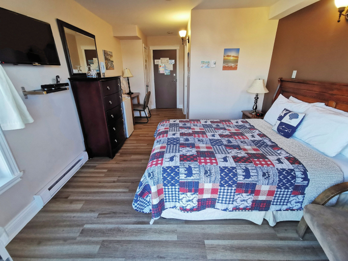 Bedroom 2, The Inn at Fisherman's cove, Halifax