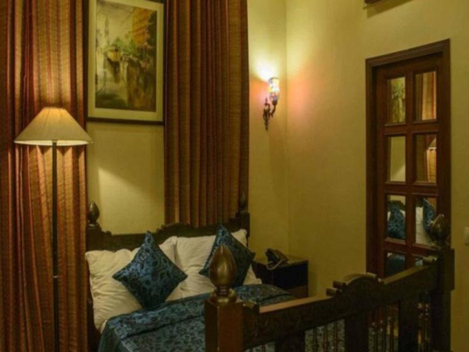 Others 4, Hotel 233 Park Street, Kolkata