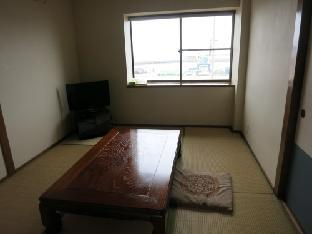 Others 3, Minshuku Tomo, Imabari