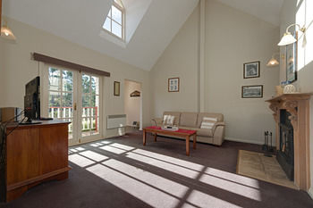 Others 2, Crabtree River Cottages, Huon Valley