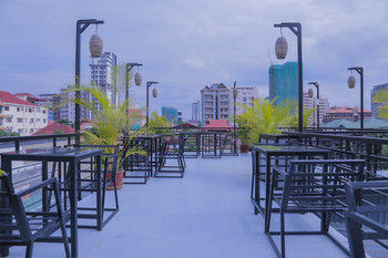 Others 5, Feliz Hostel Cafe & Bar, Phnom Penh