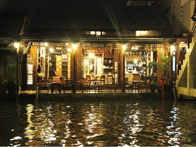 Food & Drinks 5, Thanicha Resort, Amphawa