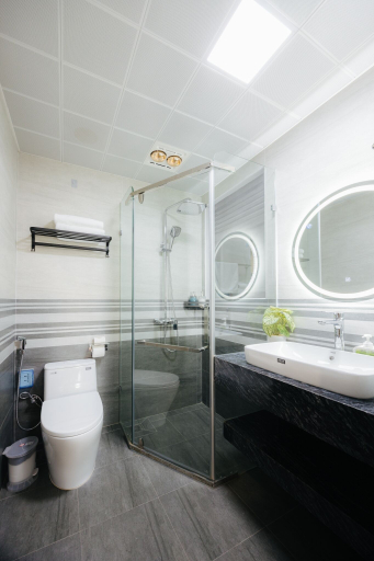 Bathroom 4, Wisteria Luxury Apartment, Ba Đình