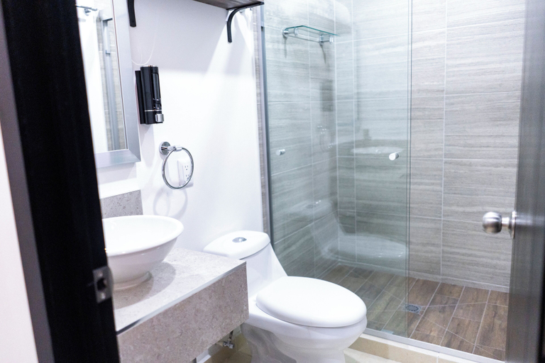 Bathroom, HOTEL SOCRAM GH, La Paz