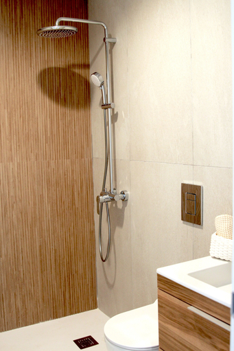 Bathroom 4, Larnaca LIV & CO Suites, Larnaca