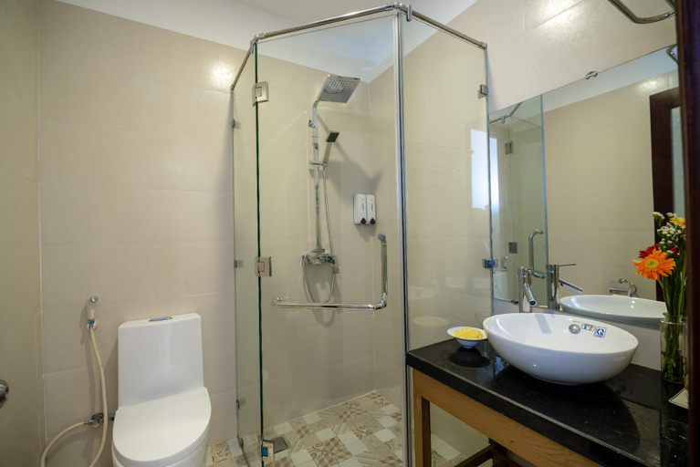 Bathroom, Kim's Villa Hoi An, Da Nang