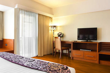Others 5, Atlas Sukhumvit, Khlong Toey