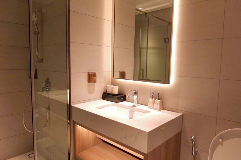 Bathroom 5, Alacarte Ha Long Bay By Azure, Hạ Long