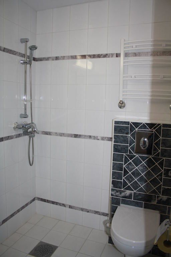 Bathroom, Arkadia Hotel & Hostel, Uusimaa