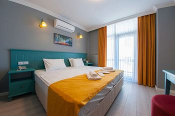 Others 3, Room Room Motel, Izmit