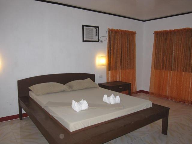 Bedroom 3, Cherinicole Beach Resort, General Luna