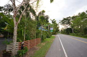 Others 5, Baan Suan Leela, Phuket Island