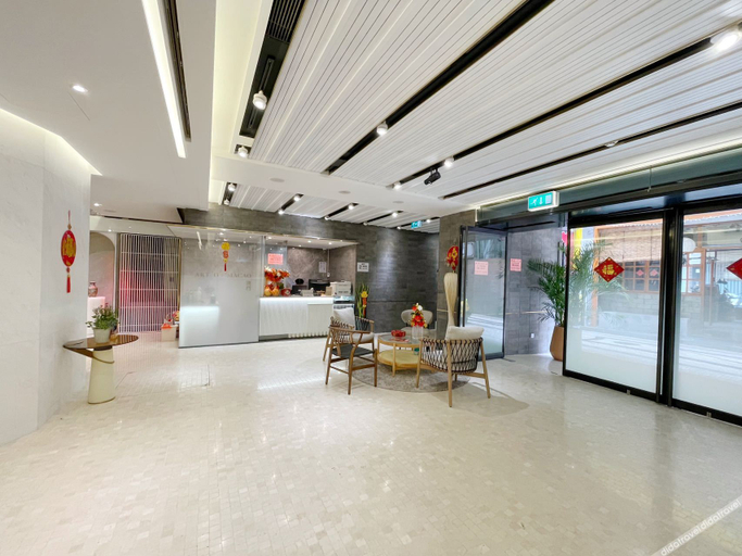 Others 5, House of Lotus , Macao
