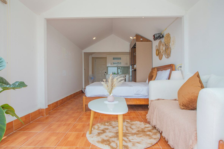 Others 2, 4U Homestay, Tây Hồ