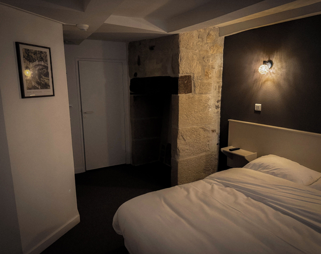 Bedroom 2, Logis Hôtel EBEN, Corrèze