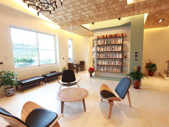 Public Area, Leveeside House, Hualien
