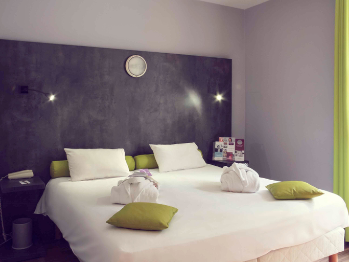 Bedroom 2, Mercure Saint Nectaire Spa & Bien-être Hotel, Puy-de-Dôme
