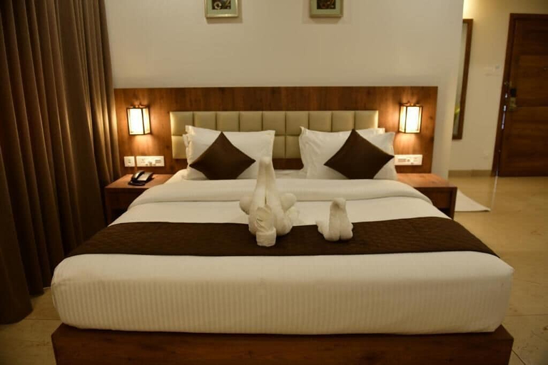 Room 3, GOLDEN STAR, Kollam