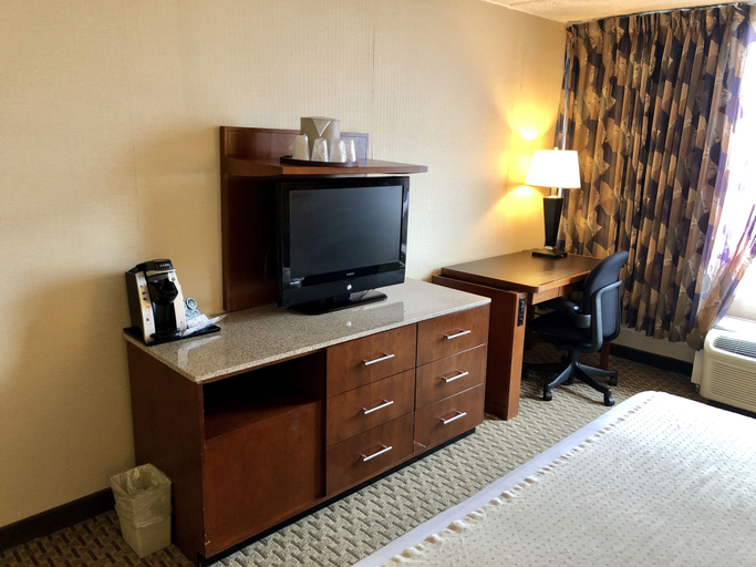 Others 2, E Hotel Banquet and Conference Center - Edison, Middlesex