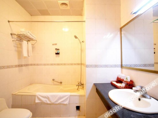 Others 4, Xinghua Hotel, Baoshan