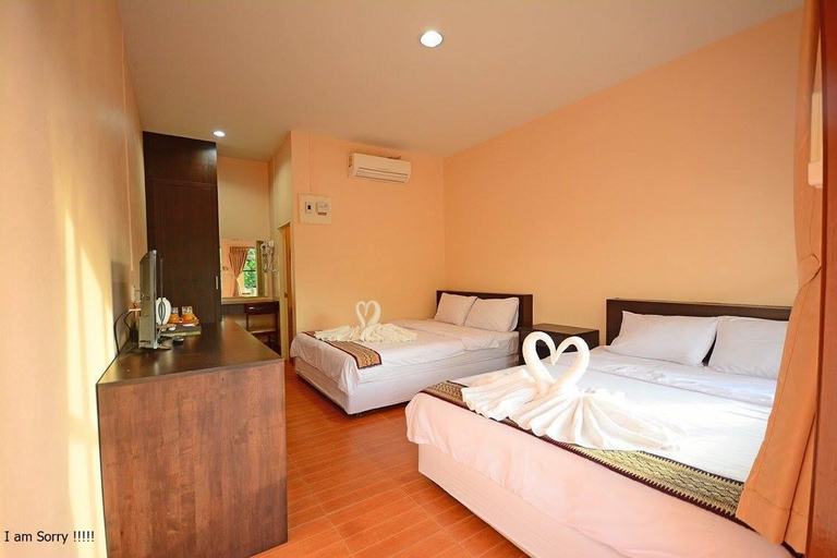 Bedroom 2, Pimtara Beach Resort, Klaeng