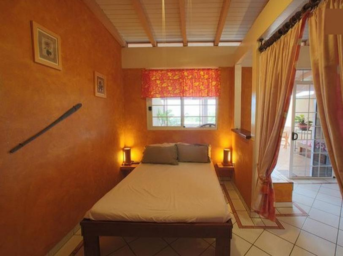 Bedroom, Sunset Hill Lodge, Bora Bora