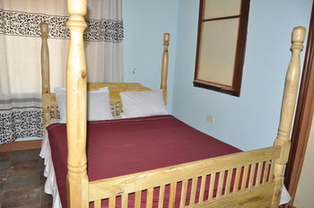 Guestroom 5, Rydges Accomodations, Jinja