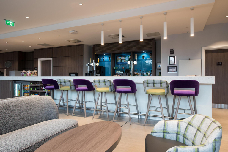 Food & Drinks 5, Hampton by Hilton Edinburgh West End, Edinburgh