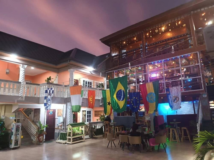 Food & Drinks, Dollys Villagio, Shama Ahanta East
