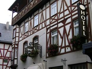 Others 2, Hotel zur Post, Mainz-Bingen