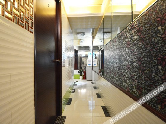 Others 3, Yi Jia Hotel, Kowloon