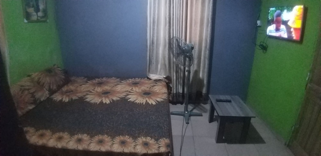 Room 4, JK Hotels, Mushin