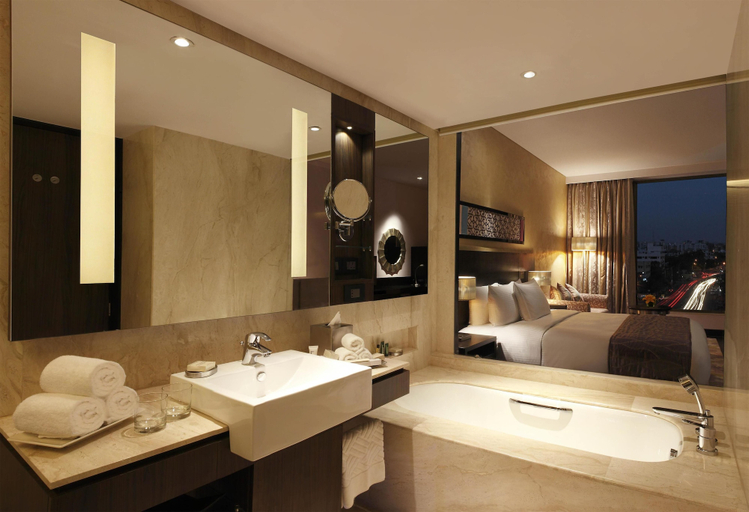 Bathroom 5, Hilton Jaipur, Jaipur