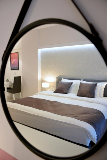 Bedroom 4, JessApart Hotel - Triton Park, Warsaw