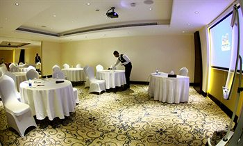 Others 3, Tiara Hotel, Riyadh