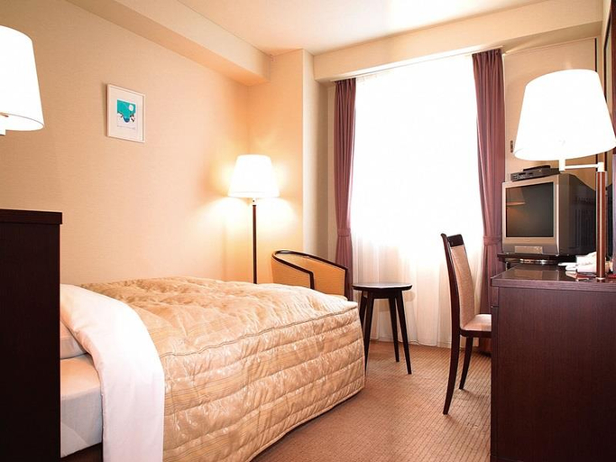 Bedroom 5, Misawa City Hotel, Misawa