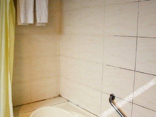 Others 5, the Sovereign Hotel, Guilin