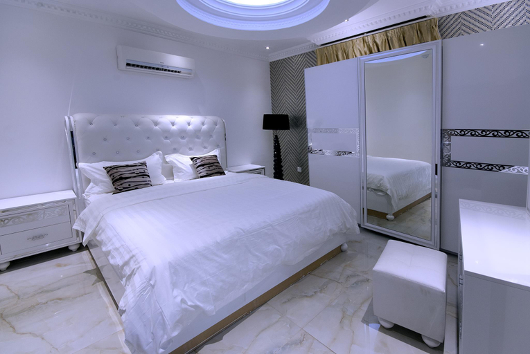 Others 2, Jawharat Layali, Jeddah