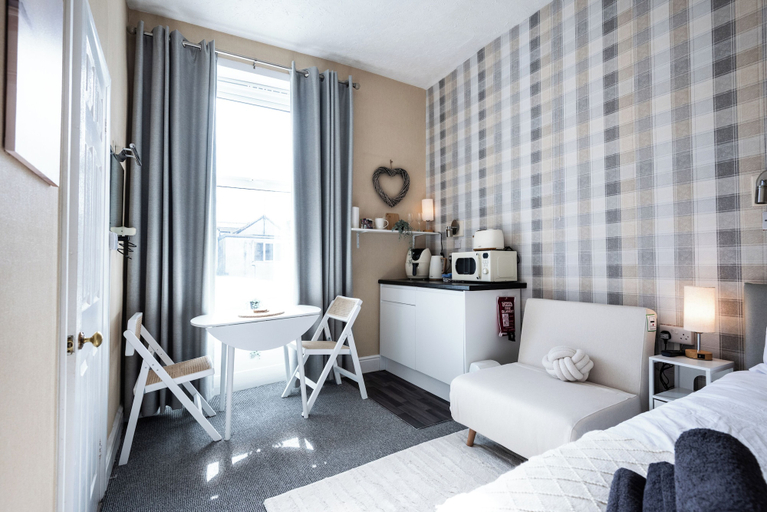 Room 5, The Bayview Apart Hotel, Lancashire
