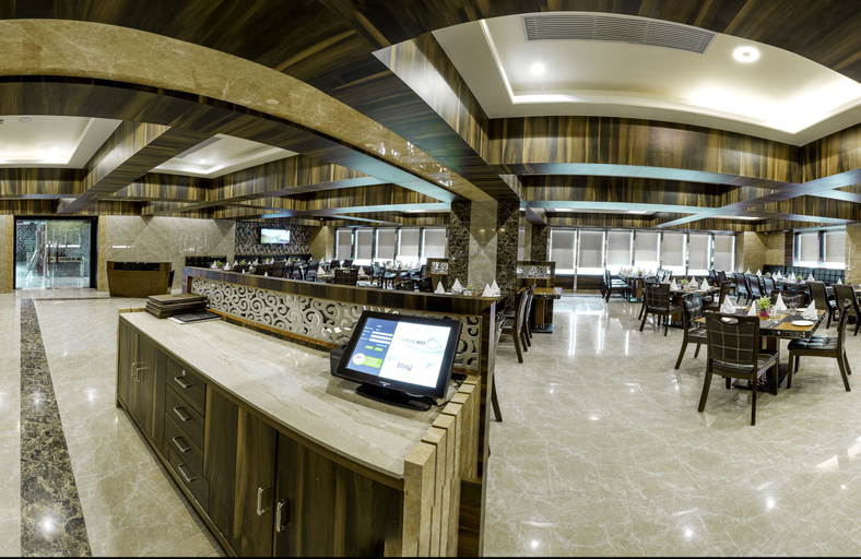Food & Drinks, Clarion Inn Jaipur, Jaipur