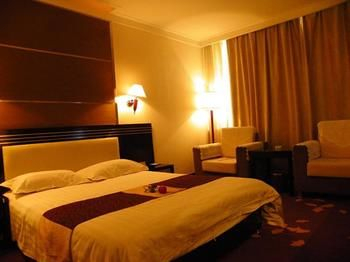 Guestroom 2, Zhongwei Hotel, Zhongwei