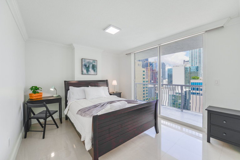 Others 5, The Club at Brickell Bay, Miami-Dade